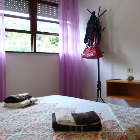 Montebrena Apartmán *