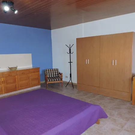 Montebrena Apartmán *