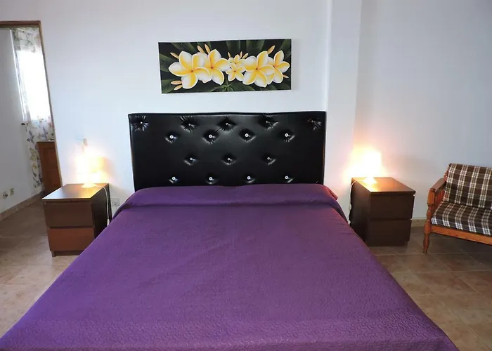 Montebrena Apartman Breña Baja